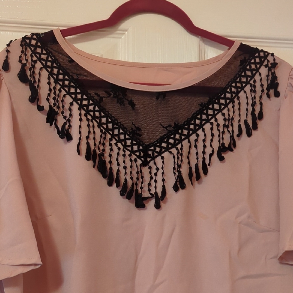 SHEIN Black and Pink Embellished Blouse with Short Sleeves